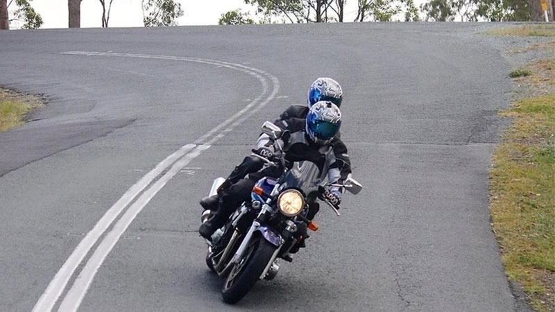 Cách thay bố thắng đĩa ô tô, xe máy, xe ba gác các loại