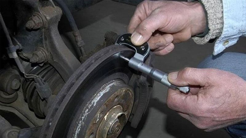 Cách thay bố thắng đĩa ô tô, xe máy, xe ba gác các loại