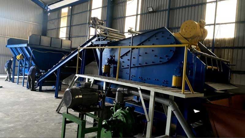 Máy sàng cát: Phân loại, ứng dụng và giá bán
