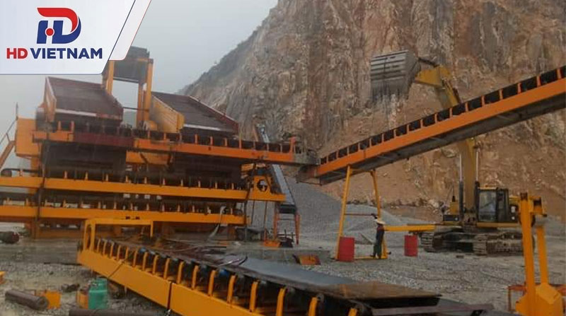 Máy cấp liệu rung: Cấu tạo và ứng dụng trong dây chuyền nghiền đá