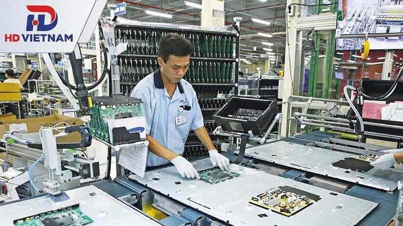 Ngành công nghiệp bán dẫn và điện tử.