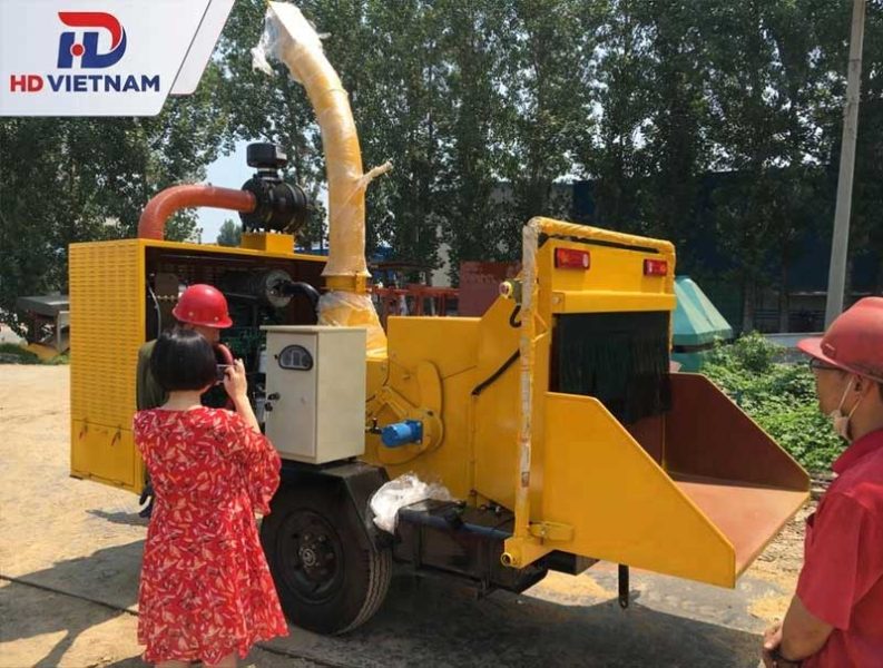 Cấu tạo cơ bản của máy băm dăm gỗ công nghiệp