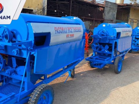 Máy tuốt lúa liên hoàn